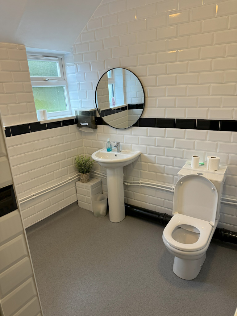 Toilet 1